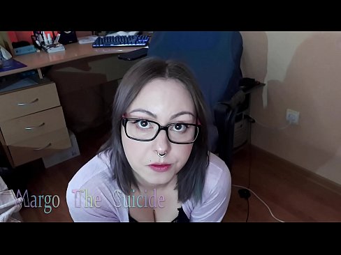 ❤️ Fata sexy cu ochelari suge adânc Dildo în fața camerei de filmat ❤️❌  at us ro.pornio.xyz
